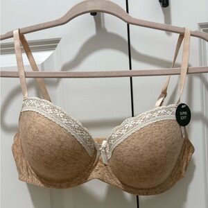 T-Shirt Bra, NWT
